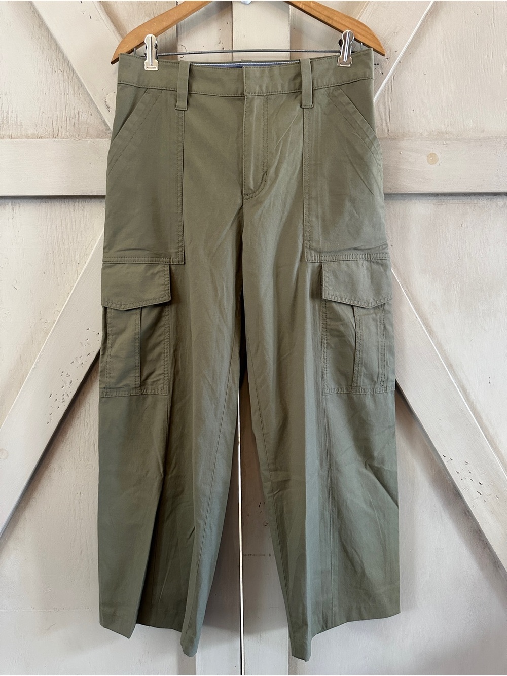 Tommy Hilfiger Olive Green Cargo Pants Women’s Size 4 Straight Leg Utility